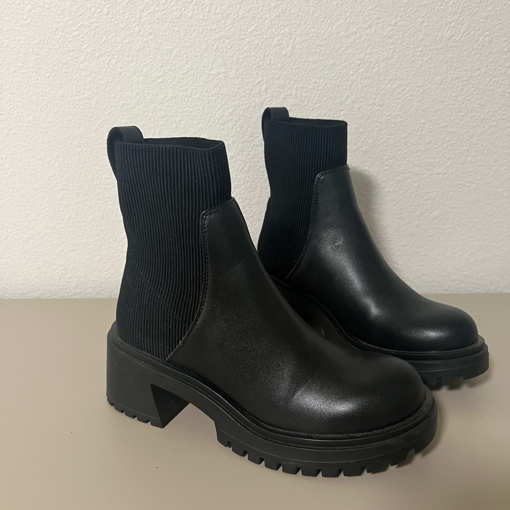 Black boots